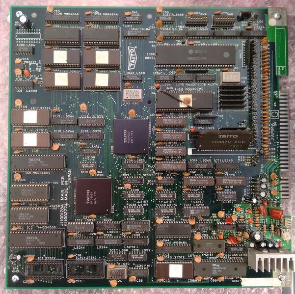 File:Rainbow Islands PCB.jpg