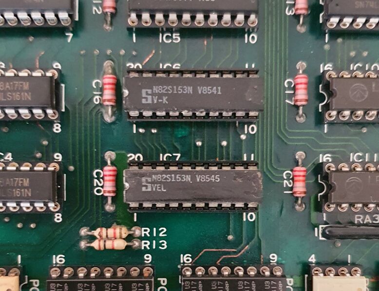 File:315-5160A IC 6 & IC 7.jpg